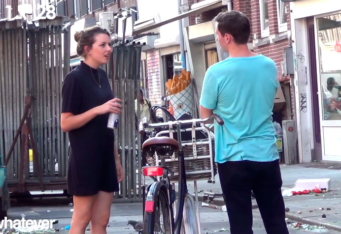 Que tal perguntar a 200 garotas na rua se querem transar