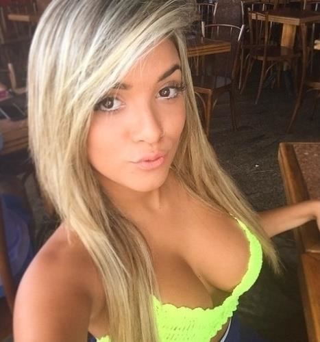 Patrícia Mello, gata, gostosa e só 2.000 seguidores no Instagram?