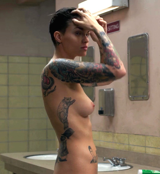 Ruby Rose pelada na série Orange Is The New Black Sweetlicious