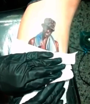 Imortalizando o ‘negão da picona’