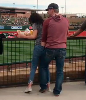 O que fazer no estádio quando o jogo estiver chato