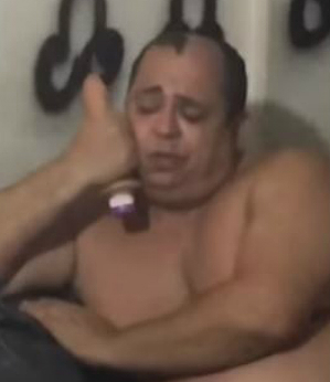 Com um amigo desse não precisa de inimigo (Vídeo)