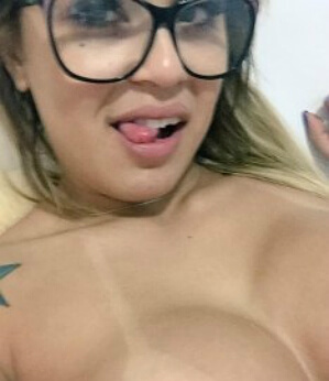 Atriz pornô Anny Lee está grávida! (Fotos)