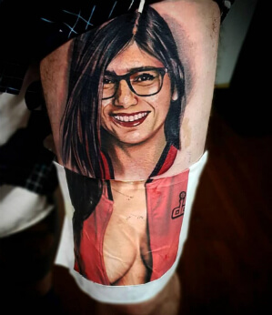 Mia Khalifa indignada com mais uma tatuagem em sua homenagem