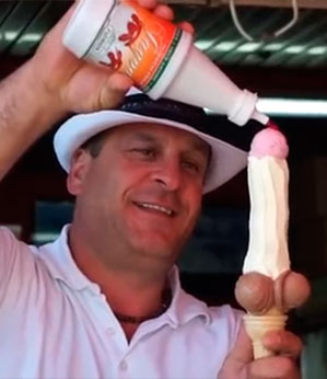 Como fazer a alegria de uma senhora com um sorvete