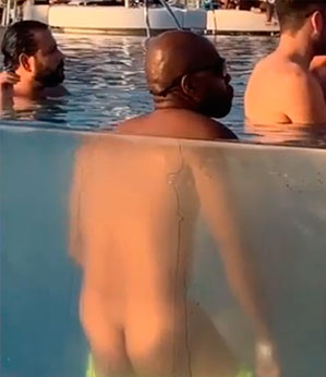 Turista se masturba em piscina de vidro de clube aquático, em Dubai