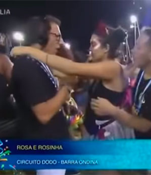 Repórter casado da RBTV foge de foliã que tenta beijá-lo a força