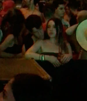 Curtindo o show juntinhos e conectados